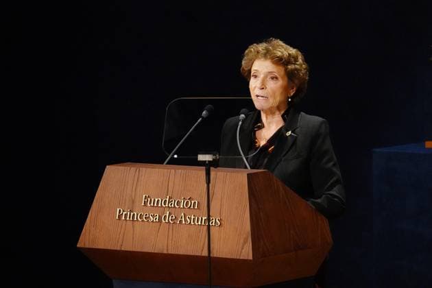 2024 Princess of Asturias Awards Presentation Ceremony in Oviedo The President of the Princess of Asturias Foundation, Ana Isabel Fernández, speaks during the 2024 Princess of Asturias Awards Presentation Ceremony at the Campoamor Theatre, 25 October 2024, in Oviedo, Asturias Spain The Princess of Asturias Foundation today celebrates the annual Princess of Asturias Awards, The objectives of the Foundation are to contribute to the exaltation and promotion of scientific, cultural and humanistic values that are universal heritage, through eight categories of awards 25 OCTOBER 2024 PRINCESS OF ASTURIAS QUEENS PRINCESS INFANTA PRIZES ASTURIES ASTURIAS CAMPOAMOR AWARDS Oviedo Asturias Oviedo Asturias Asturias Oviedo Asturias Spain  Copyright: xXuanxCuetox 6301515
