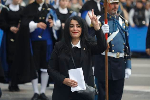 Arrivals at the 2024 Princess of Asturias Awards Ceremony in Oviedo Comic artist and painter Marjane Satrapi, 2024 Princess of Asturias Award for Communication and Humanities, on her arrival at the Campoamor Theater to attend the 2024 Princess of Asturias Awards Ceremony, on October 25, 2024, in Oviedo, Asturias Spain The Princess of Asturias Foundation today celebrates the Princess of Asturias Awards, which are presented annually at a solemn academic ceremony in Oviedo, The objectives of the Foundation are to contribute to the exaltation and promotion of scientific, cultural and humanistic values that are universal heritage, through eight categories of awards 25 OCTOBER 2024 PRINCESS OF ASTURIAS QUEENS PRINCESS INFANTA PRIZES ASTURIES AST  Copyright: xJorgexPeteirox 6301639