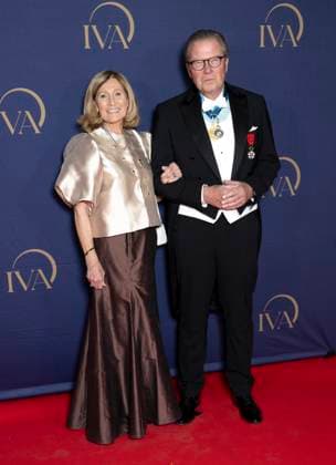STOCKHOLM, SWEDEN 20241025 Eva and Leif Johansson arrive at the Royal Swedish Academy of Engineering Sciences (IVA) formal gathering at Stockholm City Hall STOCKHOLM SWEDEN x10040x  Copyright: xAndersxWiklund TTx IVAS HÖGTIDSSAMMANKOMST 2024 XfzMoYCfWhg