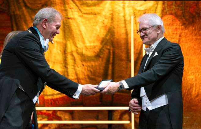 STOCKHOLM, SWEDEN 20241025 Gerteric Lindqvist, CEO Nibe Industrier, receives the 2024 Gold Medal at the Academy of Engineering Sciences IVA ceremony at the City Hall in Stockholm on Friday STOCKHOLM SWEDEN x10040x  Copyright: xAndersxWiklund TTx IVAS HÖGTIDSSAMMANKOMST 2024 ZUflH8PS_FE