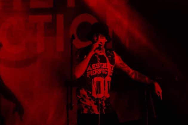October 24, 2024, Mexico City, Ciudad de Mexico, Mexico: Daniel Graves vocalist of the American-Austrian electro Goth Pop band Aesthetic Perfection performs on stage as part of Fall Goth Tour 2024 at the San Rafael Forum. on October 24, 2024 in Mexico City, Mexico. Mexico City Mexico - ZUMAe321 20241024_zea_e321_179 Copyright: xCarlosxSantiago xEyepixxGroupx