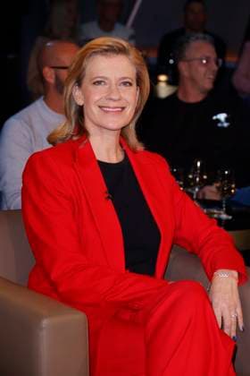 Hamburg, Deutschland 25. Oktober 2024: NDR Talk Show - 25.10.2024 Im Bild: Caroline Peters NDR Studio Hamburg *** Hamburg, Germany October 25, 2024 NDR Talk Show 25 10 2024 Pictured Caroline Peters NDR Studio Hamburg Copyright: xFotostandx xMeyerx