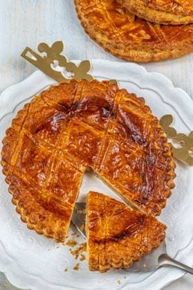 Galette des rois with frangipane eaten on January 6 for Epiphany. King cake 016386_021