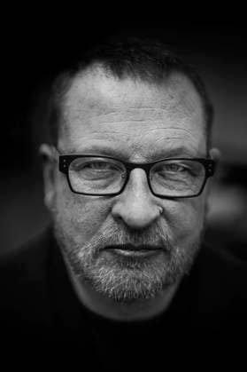 2011-05-06 Lars von Trier inför filmen Melankolia som premiärvisas i Cannes Lars von Trier fotograferad pa Zentropa som är ett danskt film- och produktionsbolag som grundades av Peter Aalbaek Jensen och Lars von Trier 1992. STOCKHOLM SVERIGE x30312x *** 2011 05 06 Lars von Trier before the film Melankolia premiered in Cannes Lars von Trier photographed at Zentropa, a Danish film and production company founded by Peter Aalbaek Jensen and Lars von Trier in 1992 STOCKHOLM SWEDEN x30312x  Copyright: xStaffanxLöwstedtx xSvDx xTTx LARS VON TRIER