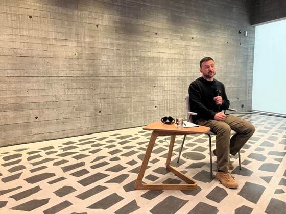 Bilder des Jahres 2024, News 10 Oktober News Bilder des Tages Island, Wolodymyr Selenskyj bei Treffen des nordischen Rates in Reykjavik RECORD DATE NOT STATED REYKJAVIK, ISLAND 20241029 Ukrainas president Volodymyr Zelenskyj under intervju vid Nordiska radets sammanträde pa Island. REYKJAVIK ISLAND x10510x *** REYKJAVIK, ICELAND 20241029 President of Ukraine Volodymyr Zelenskyj during an interview at the Nordic Council meeting in Iceland REYKJAVIK ICELAND x10510x  Copyright: xAnnaxHanssonx xTTx ZELENSKYJ PA ISLAND f94sl4ibic8