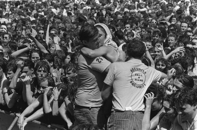 RECORD DATE NOT STATED 14.07.1985. A girl suffering from dehydration is p 14.07.1985. A girl suffering from dehydration is pulled from the crowd during the Live Aid concert at Wembley Stadium.  Copyright: xJeremyxNichollx