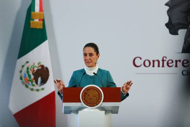Mexico™s President Claudia Sheinbaum Briefing Conference Mexico™s President, Claudia Sheinbaum Pardo, speaking about about the statement by the United States ambassador to Mexico, Ken Salazar, on the arrest of drug lord Ismael El Mayo Zambada at National Palace. on October 30, 2024 in Mexico City, Mexico. (Photo by Carlos Santiago Eyepix Group) Copyright: xCarlosxSantiago xEyepixxGroupx CS_30102024_134092