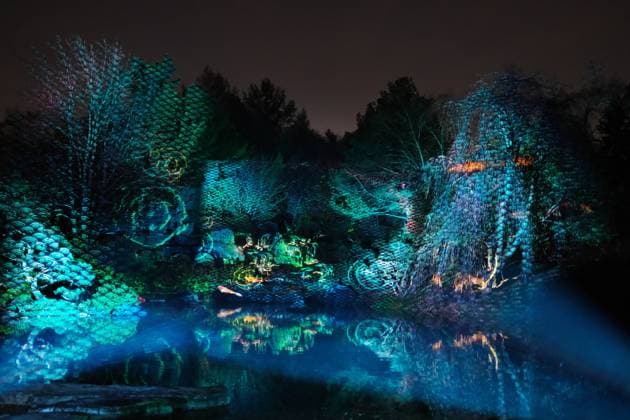 October 30, 2024, Montreal, Quebec, Canada: The Gardens of Light at the Montreal Botanical Garden has begun. In what has become a seasonal tradition, the Gardens of Light pathway offers a spectacular immersive stroll through illuminated First Nations, Chinese and Japanese gardens. Montreal Canada - ZUMAs278 20241030_zip_s278_016 Copyright: xSerkanxSenturkx