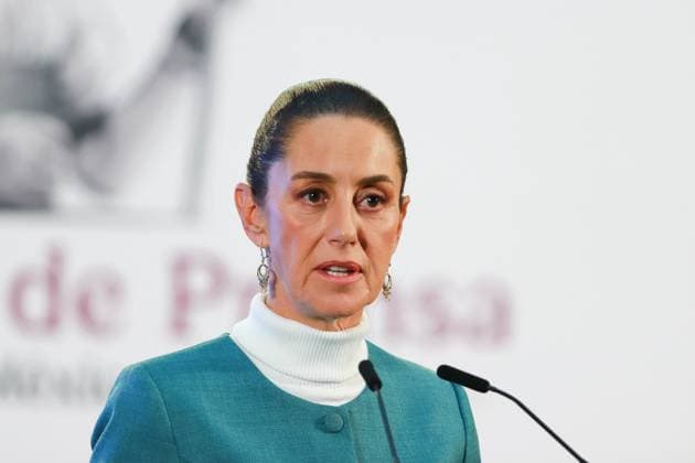 Mexico™s President Claudia Sheinbaum Briefing Conference Mexico™s President, Claudia Sheinbaum Pardo, speaking about about the statement by the United States ambassador to Mexico, Ken Salazar, on the arrest of drug lord Ismael El Mayo Zambada at National Palace. on October 30, 2024 in Mexico City, Mexico. Mexico City CDMX Mexico Copyright: xCarlosxSantiagox