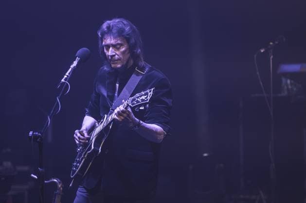 Entertainment Themen der Woche KW44 Entertainment Bilder des Tages Music Concert - STEVE HACKETT - GENESIS GREATS Lamb Highlights & Solo Steve Hackett during the GENESIS GREATS Lamb Highlights &amp; Solo Tour on oct 31, 2024 at Auditorium Parco della Musica, Rome, Italy. during STEVE HACKETT - GENESIS GREATS Lamb Highlights & Solo, Music Concert in Rome, Italy, October 31 2024 Rome Auditorium Parco della Musica Italy Copyright: xEmanuelaxVertollix xLiveMediax LPM_1588101
