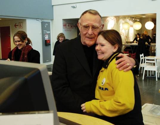 STOCKHOLM 20040130 Ingvar Kamprad pa IKEA i Kungens kurva. Foto Björn Larsson Ask SvD SCANPIX Code 30092 x30092x *** STOCKHOLM 20040130 Ingvar Kamprad at IKEA in Kungens kurva Photo Björn Larsson Ask SvD SCANPIX Code 30092 x30092x  Copyright: xBjörnxLarssonxAsk SvD TTx 30092
