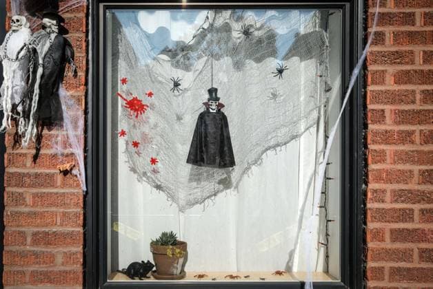October 31, 2024, Montreal, Quebec, Canada: Halloween day general views of the streets of Montreal. Montreal Canada - ZUMAs278 20241031_zip_s278_002 Copyright: xSerkanxSenturkx