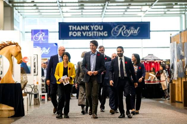 November 1, 2024, Toronto, On, Canada: Prime Minister Justin Trudeau arrives with dignitaries to the Royal Agricultural Winter Fair, in Toronto, Friday, Nov. 1, 2024. Toronto Canada  - ZUMAc35_ 20241101_zaf_c35_054 Copyright: xChristopherxKatsarovx