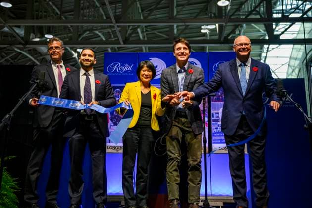November 1, 2024, Toronto, On, Canada: Prime Minister Justin Trudeau, Ontario Minister of Agriculture, Food and Agribusiness, Rob Flack, right, and Toronto Mayor Olivia Chow, centre left, cut the ribbon at the opening ceremony of the Royal Agricultural Winter Fair, in Toronto, Friday, Nov. 1, 2024. Toronto Canada - ZUMAc35_ 20241101_zaf_c35_059 Copyright: xChristopherxKatsarovx