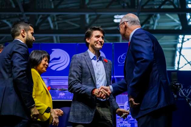 November 1, 2024, Toronto, On, Canada: Prime Minister Justin Trudeau shakes the hand of Ontario Minister of Agriculture, Food and Agribusiness, Rob Flack, at the Royal Agricultural Winter Fair, in Toronto, Friday, Nov. 1, 2024. Toronto Canada - ZUMAc35_ 20241101_zaf_c35_060 Copyright: xChristopherxKatsarovx
