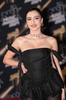 Arrivees sur tapis rouge pour la 26eme ceremonie des NRJ Music Awards Lenie attends the 26th NRJ Music Awards on November 01, 2024, in Cannes, France 311066 2024 11 01 Cannes France  Copyright: xAnthonyxCarrelx xStarfacex STAR_311066_190