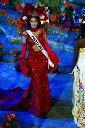 November 1, 2024, Mexico City, Meico City, Mexico: JENIFFER COLON, Miss Puerto Rico..Some Miss Universe participants dressed as catrinas this Friday, in their first appearance in Mexico City, to support a foundation that helps vulnerable people..The 73rd edition of Miss Universe will be held on November 16 in Mexico and 130 countries are expected to participate in this pageant, a record for the organization. Mexico City Mexico - ZUMAn296 20241101_zip_n296_020 Copyright: xJorgexNunezx