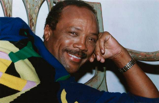 Archivbilder der Woche KW45 STOCKHOLM 1990-01-30 Music legend Quincy Jones, who was an American music producer, TV and film producer, musician and songwriter, visiting Stockholm in 1990. Stockholm Sweden ttexport x141x *** STOCKHOLM 1990 01 30 Music legend Quincy Jones, who was an American music producer, TV and film producer, musician and songwriter, visiting Stockholm in 1990 Stockholm Sweden ttexport x141x  Copyright: xFredrikxFunck DagensxNyheter TTx QUINCY JONES 1990 Y5q0t8ehYWw