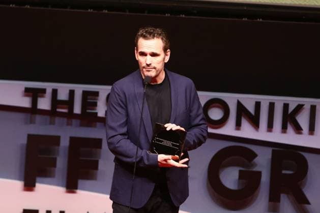 November 4, 2024, Thessaloniki, Greece: American actor Matt Dillon is being awarded the Alexander Award during Thessaloniki International Film Festival. Matt Dillon received the Alexander Award for his contribution to cinema during the 65th Thessaloniki Film Festival. Thessaloniki Greece - ZUMAp191 20241104_zap_p191_003 Copyright: xGiannisxPapanikosx