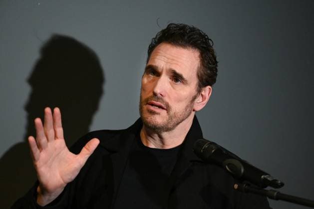 November 4, 2024, Thessaloniki, Greece: American actor Matt Dillon holds a speech during an artistic event during Thessaloniki International Film Festival. Matt Dillon received the Alexander Award for his contribution to cinema during the 65th Thessaloniki Film Festival. Thessaloniki Greece - ZUMAp191 20241104_zap_p191_020 Copyright: xGiannisxPapanikosx