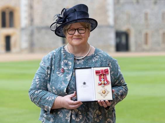 Investiture at Windsor Castle Image Licensed to i-Images Picture Agency. 06 11 2024. Windsor , United Kingdom. Dame Therese Coffey with her dame hood after an Investiture at Windsor Castle, United Kingdom., Credit:Stephen Lock i-Images Avalon United Kingdom, London, Windsor  Copyright: xStephenxLockx xi-Imagesx xAvalonx 0931110968