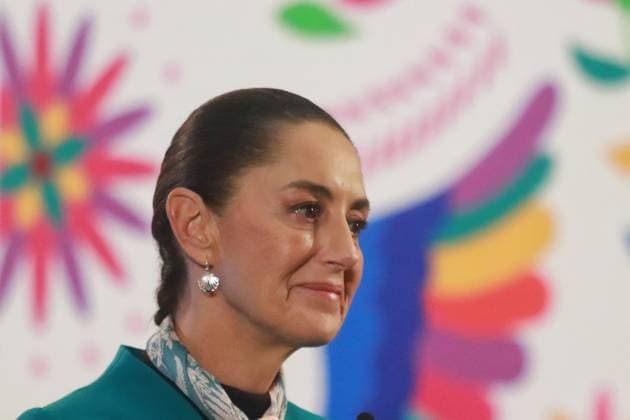Claudia Sheinbaum Pardo, President of Mexico, speaks during a briefing conference about the victory of Donald Trump as the 47th President of United States. Donald Trump has so far obtained 292 electoral votes against 224 for Kamala Harris, thus winning the victory after Election Day. on November 6, 2024 in Mexico City, Mexico. Mexico City Mexico - ZUMAe321 20241106_zia_e321_002 Copyright: xCarlosxSantiagox