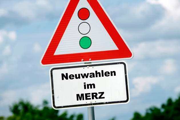 Ende der Ampelkoalition, Neuwahlen im Merz, Anspielung auf CDU-Kanzlerkandidat Friedrich Merz, Berlin, November 2024 Deutschland, Berlin, November 2024, Ende der Ampelkoalition, Neuwahlen im Merz, Anspielung auf CDU-Kanzlerkandidat Friedrich Merz, Regierungskoalition besteht nur noch aus SPD und GRÜNEN, Neuwahlen wahrscheinlich im März 2025, Politik, Ampel, Koalition, *** End of the traffic light coalition, new elections in Merz, allusion to CDU chancellor candidate Friedrich Merz, Berlin, November 2024 Germany, Berlin, November 2024, End of the traffic light coalition, new elections in Merz, allusion to CDU chancellor candidate Friedrich Merz, government coalition now consists only of SPD and GREENS, new elections probably in March 2025,