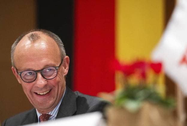 News Bilder des Tages SCHLACHTEESSEN 2024 DER MITTELSTANDS- UND WIRTSCHAFTSUNION DER CDU NORDTHÜRINGEN MIT FRIEDRICH MERZ, VORSITZENDER DER CDU DEUTSCHLANDS ** NUR FÜR REDAKTIONELLE ZWECKE ** EDITORIAL USE ONLY **<p>08 11 2024-Leinefelde-Worbis OT Birkungen: Traditionelles Schlachteessen 2024 der Mittelstands- und Wirtschaftsunion der CDU Nordthüringen in der Festhalle Siechen in Birkungen. im Foto: Friedrich Merz, Vorsitzender der CDU Deutschlands ( Deutschland Thueringen Leinefelde-Worbis OT Birkungen Copyright: SaschaxFromm *** SCHLACHTEESSEN 2024 DER MITTELSTANDS UND WIRTSCHAFTSUNION DER CDU NORDTHÜRINGEN WITH FRIEDRICH MERZ, CHAIRMAN OF THE CDU DEUTSCHLANDS FOR EDITORIAL PURPOSES ONLY EDITORIAL USE ONLY p 08 11 2024 Leinefelde Worbis OT Birkunge Copyright: SaschaxFromm doc7xyud6lox8l161ioyctz ,EDITORIAL USE ONLY