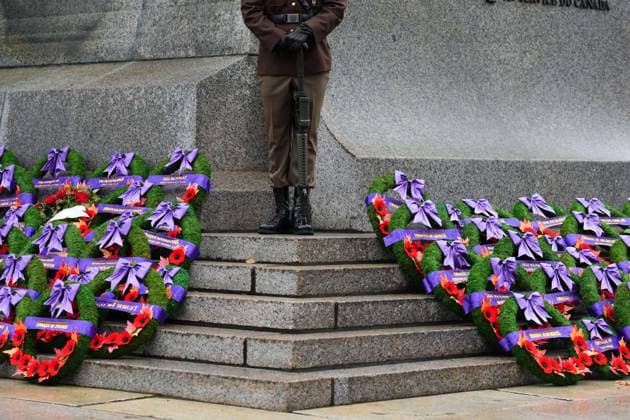 November 11, 2024, Ottawa, On, CAN: A sentry stands guard during the National Remembrance Day Ceremony at the National War Memorial in Ottawa on Monday, Nov. 11, 2024. Ottawa CAN  - ZUMAc35_ 20241111_zaf_c35_040 Copyright: xSeanxKilpatrickx