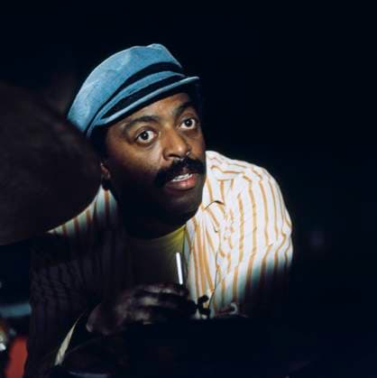 Archivbilder der Woche KW46 JAZZ IM ZDF Roy Haynes, amerikanischer Jazz-Schlagzeuger spielt mit dem Roy Haynes Quintett in der Musik-Sendung: Jazz im ZDF, 1976. Roy Haynes, American Jazz drummer plays with Roy Haynes Quintet in the music programme: Jazz im ZDF, 1976.,, Credit:Arthur Grimm Avalon Deutschland  Copyright: xArthurxGrimmx xAvalonx PCN_OBIT_ROY_HAYNES_699749439