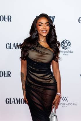 Award Glamour Women of the Year Award 2024 Alicia Awa Beissert at the Glamour Women of the Year Award 2024 at Fotografiska on 12 11 2024 in Berlin Copyright: xEventpressxKochanx