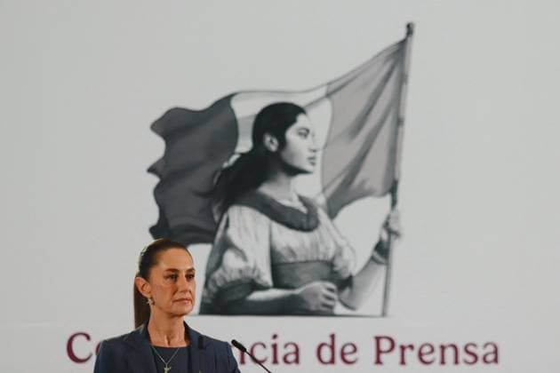 Claudia Sheinbaum Briefing Conference - Mexico Claudia Sheinbaum Pardo, Mexico s president speaks during a briefing about the national security plan at the National Palace. on November 12, 2024 in Mexico City, Mexico. Photo by Carlos Santiago Eyepix Group ABACAPRESS.COM Mexico City Mexico  Copyright: xEyepix ABACAx