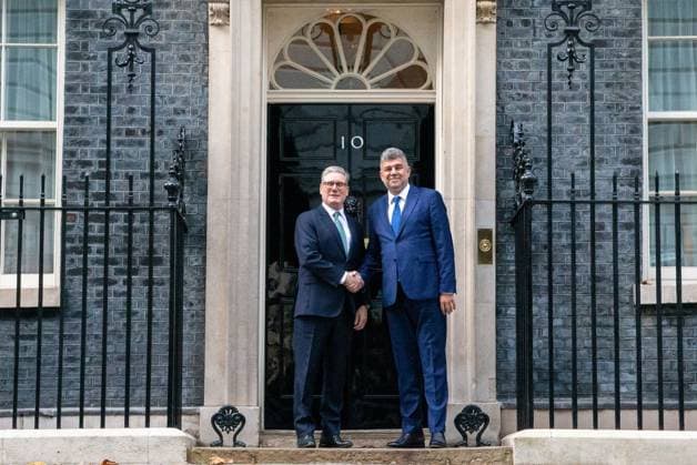 News Themen der Woche KW46 News Bilder des Tages November 13, 2024, London, England, United Kingdom: UK Prime Minister KEIR STARMER welcomes Prime Minister of Romania MARCEL CIOLACU to 10 Downing Street. London United Kingdom - ZUMAs262 20241113_zip_s262_038 Copyright: xTayfunxSalcix