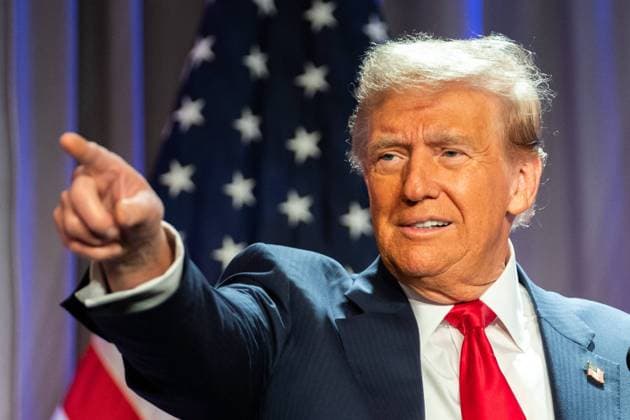 News Themen der Woche KW46 News Bilder des Tages U.S. President-elect Donald Trump speaks during a meeting with House Republicans at the Hyatt Regency Hotel in Washington, DC on Wednesday, November 13, 2024. Pool  WASP20241113101 ALLISONxROBBERT