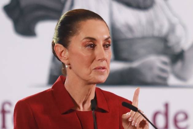 Claudia Sheinbaum Pardo, President of Mexico, speaking during a briefing conference about the rescue of Mexican Petroleum (PEMEX), at the National Palace. on November 13, 2024 in Mexico City, Mexico. Mexico City Mexico - ZUMAe321 20241113_zia_e321_016 Copyright: xCarlosxSantiagox