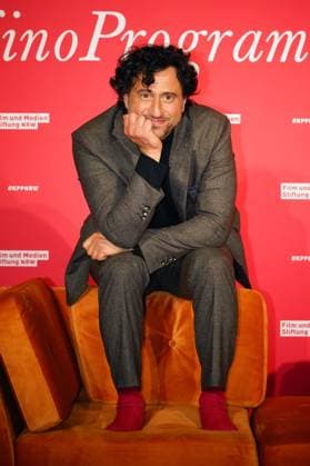Serkan Kaya at the 34th NRW Cinema Program Awards ceremony of the Film und Medienstiftung NRW at the olkenburg Cologne, 13 11 2024 Foto:xC.xAdolph xFuturexImagex kinoprogrammpreis_4105