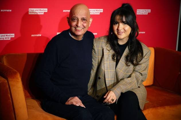 Ali Samadi with daughter Roxana Samadi at the 34th NRW Film and Media Foundation NRW Cinema Program Awards ceremony at the olkenburg in Cologne, 13 11 2024 Foto:xC.xAdolph xFuturexImagex kinoprogrammpreis_4116