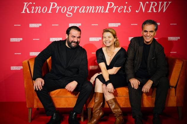 Sahin Eryilmaz, Annette Frier and Johannes Wünsche at the 34th NRW Film and Media Foundation NRW Cinema Program Awards ceremony at the olkenburg Cologne, 13 11 2024 Foto:xC.xAdolph xFuturexImagex kinoprogrammpreis_4130