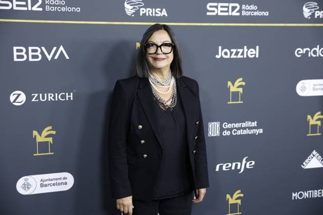 Photocall prior to the gala of the Ondas Awards 2024 The presenter Angels Barceló during the photocall prior to the gala of the Ondas Awards at the Liceu, on November 14, 2024, in Barcelona, Catalonia Spain The Ondas Awards, created in 1945, are awarded annually by the Promotora de Informaciones S A Grupo PRISA through Radio Barcelona de la Cadena SER, with the aim of rewarding the quality and popularity of productions, as well as professional careers in radio, television, music and radio advertising 14 NOVEMBER 2024 ONDAS AWARDS PHOTOCALL POSED FAMOSOSOS PREMIOS RADIO TELEVISIÓN Kike Rincó Barcelona Catalunya Catalunya Barcelona Catalunya Espana Copyright: xKikexRinconx 6341379