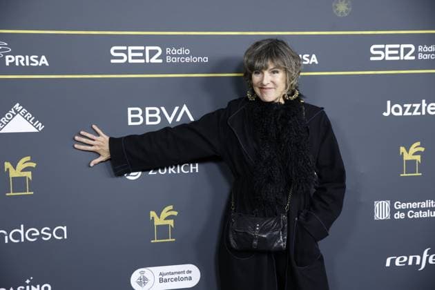 Photocall prior to the gala of the Ondas Awards 2024 Actress Mónica López during the photocall prior to the gala of the Ondas Awards at the Liceu, on November 14, 2024, in Barcelona, Catalonia Spain The Ondas Awards, created in 1945, are awarded annually by the Promotora de Informaciones S A Grupo PRISA through Radio Barcelona of Cadena SER, with the aim of rewarding the quality and popularity of productions, as well as professional careers in radio, television, music and radio advertising 14 NOVEMBER 2024 ONDAS AWARDS PHOTOCALL POSED FAMOSOSOS PREMIOS RADIO TELEVISIÓN Kike Rincó Barcelona Catalunya Catalunya Barcelona Catalunya Espana Copyright: xKikexRinconx 6341422