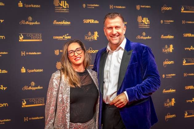 30 Presentation of the Golden Hen in Leipzig MDR Mitteldeutscher Rundfunk produces the biggest audience award in East Germany in collaboration with Super Illu Rene Kindermann Golden Hen 2024