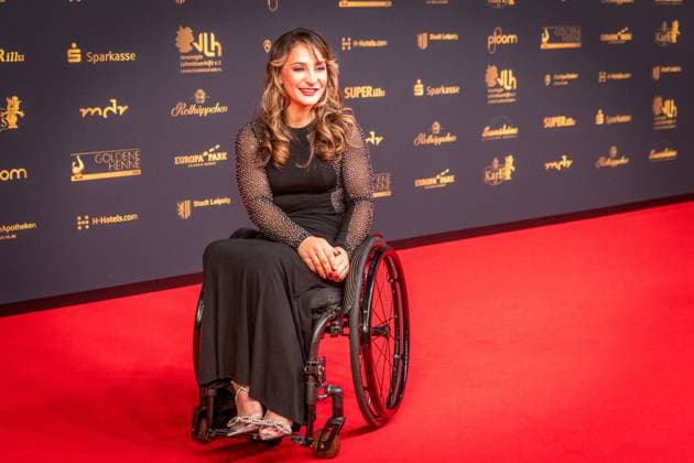30 Goldene Henne award ceremony in Leipzig MDR Mitteldeutscher Rundfunk produces the biggest audience award in eastern Germany in collaboration with Super Illu Here former track cycling world champion Kristina Vogel Goldene Henne 2024