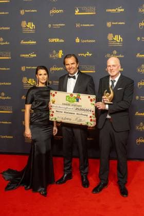 Leipzig 30 Goldene Henne award ceremony at Messe Leipzig 15 11 2024 Leipzig, Messe In the photo Sielmanns Naturlandschaft Döberitzer He Copyright: xEHLxMedia ChrisxLässigx 20241115_goldene-henne-unserezukunft_3