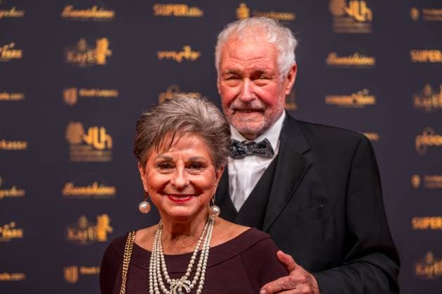 30 Goldene Henne award ceremony in Leipzig MDR Mitteldeutscher Rundfunk produces the biggest audience award in eastern Germany in collaboration with Super Illu Singer and TV presenter Dagmar Frederic Goldene Henne 2024