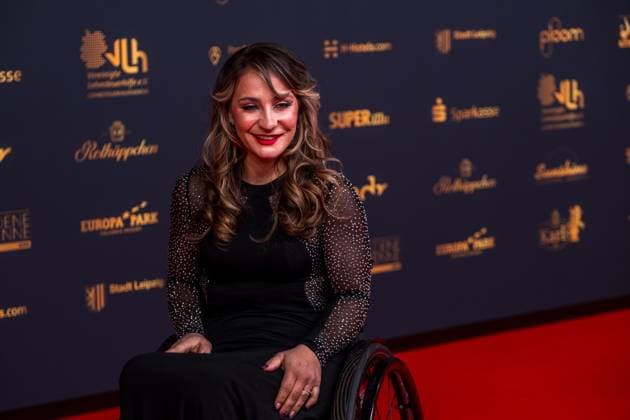 30 Presentation of the Golden Hen in Leipzig MDR Mitteldeutscher Rundfunk produces the biggest audience award in eastern Germany in collaboration with Super Illu Former Olympic track cycling champion Kristina Vogel Golden Hen 2024
