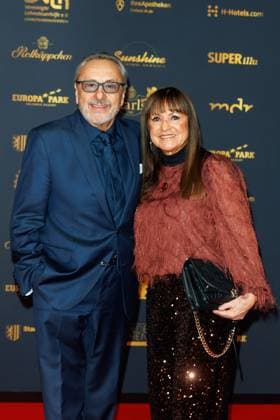 Award 30 Goldene Henne 2024 Carpet Wolfgang Stumph and Christine Stumph on the red carpet of the 30 Goldene Henne 2024 at Messe Leipzig on 15 11 2024 Copyright: xEventpressxKochanx