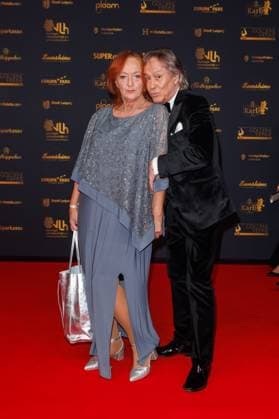 Award 30 Goldene Henne 2024 Carpet Dagmar Gelbke and Bert Beel on the red carpet of the 30 Goldene Henne 2024 at Messe Leipzig on 15 11 2024 Copyright: xEventpressxKochanx