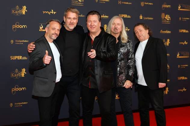 Karat at the 30th Golden Hen 2024 award ceremony in Studio 3 of MDR Leipzigs Media City, 15 11 2024 Foto:xR.xStoffelsx xFuturexImagex henne_4130