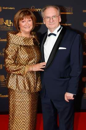 Reiner Haseloff with his wife Gabriele Haseloff at the 30 Golden Hen 2024 awards ceremony in Studio 3 of MDR Leipzigs Media City, 15 11 2024 Foto:xR.xStoffelsx xFuturexImagex henne_4183