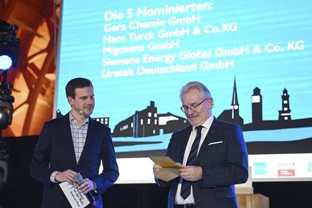 Presentation of the 2nd Business Award of the City of Mülheim an der Ruhr FOR EDITORIAL PURPOSES ONLY p Mayor Marc Buchholz announces the winner on 15 11 2024 Photo Oliver Müller FFS p D NRW Duisburg Copyright OliverxMueller Copyright: OliverxMueller doc7y2qrckll1z16fx8y90t ,EDITORIAL USE ONLY Copyright: OliverxMueller
